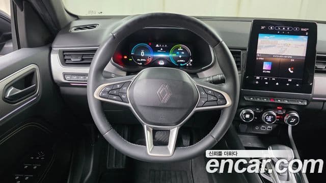 Renault Samsung Arkana 2024 — Фото 15/20