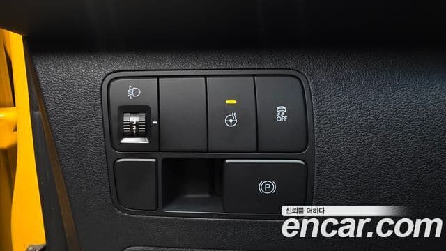 Hyundai Staria 2023 — Фото 17/20