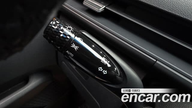 Hyundai Staria 2023 — Фото 19/20