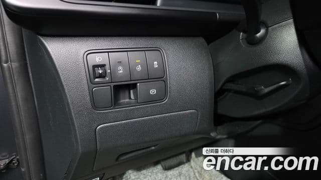 Hyundai Staria 2024 — Фото 12/20