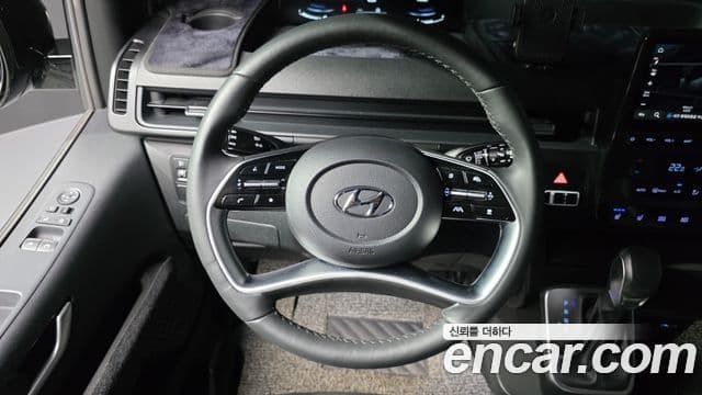 Hyundai Staria 2024 — Фото 13/20