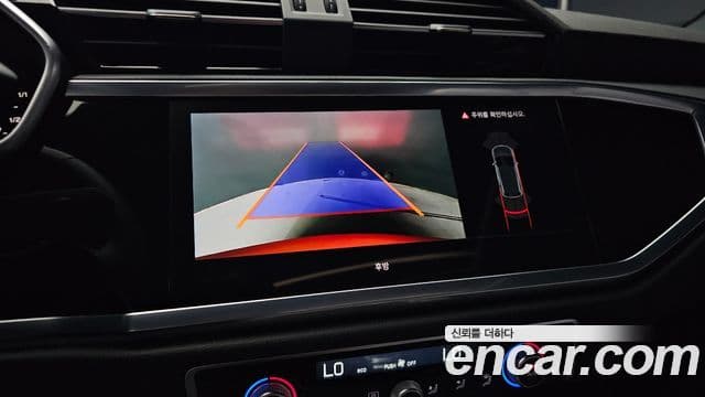 Audi Q3 2023 — Фото 14/20