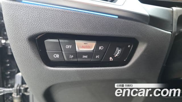 BMW 4 Series 2024 — Şəkil 21/36