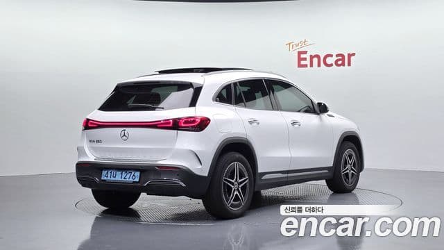 Mercedes-Benz EQA 2021 — ფოტო 11/20