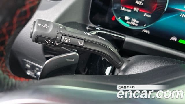 Mercedes-Benz EQA 2021 — ფოტო 15/20