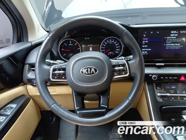Kia Carnival 2021 — Photo 6/34