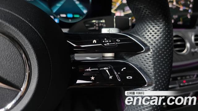 Mercedes-Benz E-Class 2022 — ფოტო 24/32