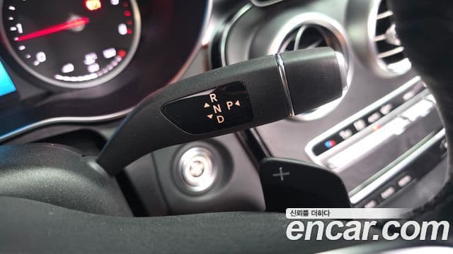 Mercedes-Benz C-Class 2018 — Фото 9/20