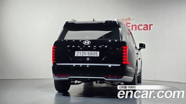 Hyundai Palisade 2025 — ფოტო 28/36
