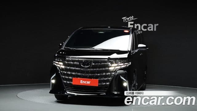 Toyota Alphard 2025 — Фото 2/20