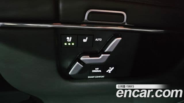 Toyota Alphard 2025 — Фото 17/20