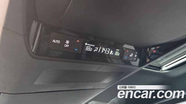 Toyota Alphard 2025 — Фото 20/20