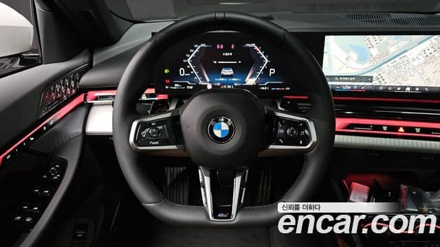 BMW 5 Series 2025 — Фото 12/20
