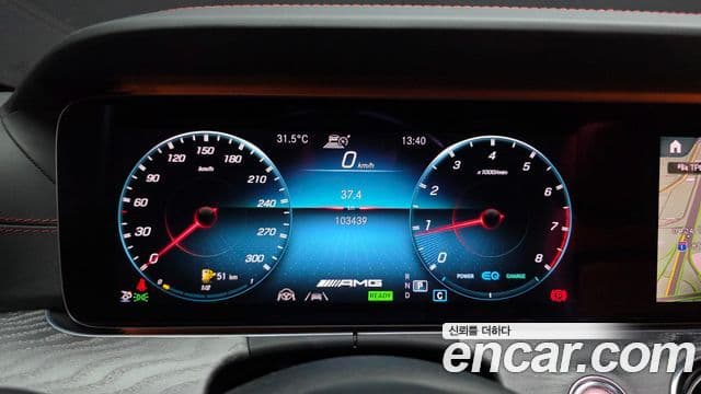 Mercedes-Benz AMG GT 2021 — Photo 28/33