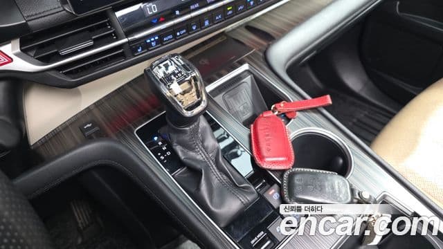 Toyota Sienna 2023 — Photo 16/35