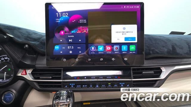 Toyota Sienna 2023 — Photo 13/35