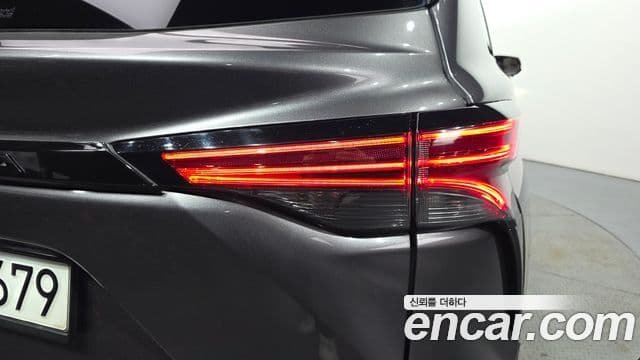 Toyota Sienna 2023 — Photo 35/35