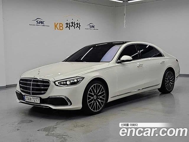 Mercedes-Benz S-Class 2022 — Photo 17/20