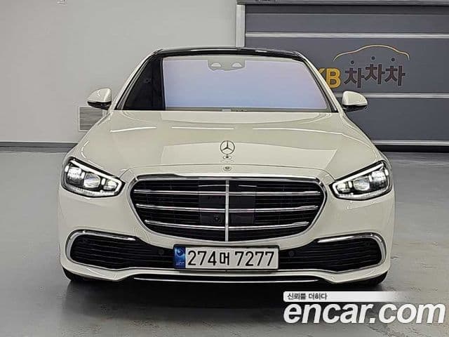 Mercedes-Benz S-Class 2022 — Photo 12/20