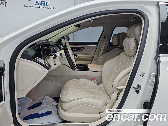 Mercedes-Benz S-Class 2022 — Photo 10/20