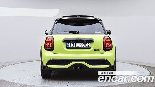 Mini Cooper S 2024 — ფოტო 5/20