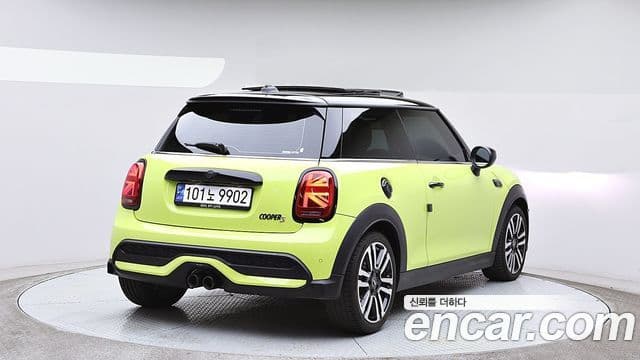 Mini Cooper S 2024 — ფოტო 14/20