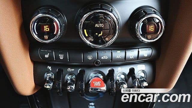 Mini Cooper S 2024 — ფოტო 18/20
