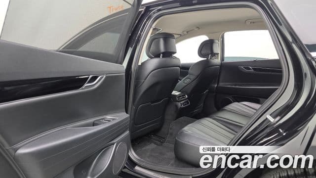 Genesis G80 2021 — ფოტო 27/34