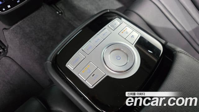 Genesis G80 2021 — ფოტო 2/34