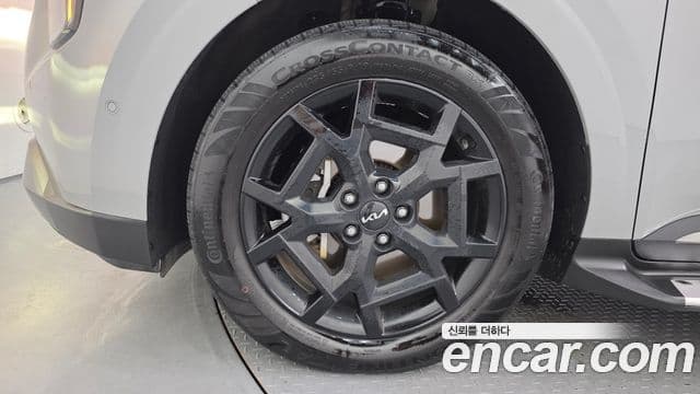 Kia Carnival 2024 — Фото 4/20