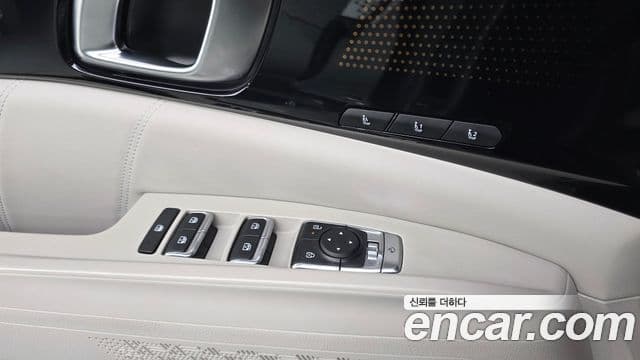 Kia Carnival 2024 — Фото 13/20