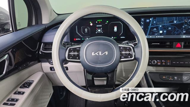 Kia Carnival 2024 — Фото 14/20