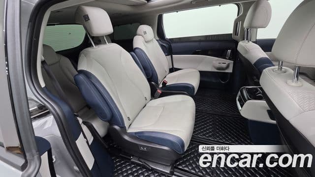 Kia Carnival 2024 — Şəkil 15/36