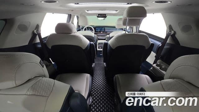 Kia Carnival 2024 — Şəkil 30/36