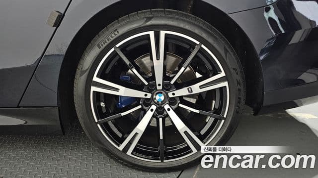 BMW 5 Series 2026 — Photo 6/34