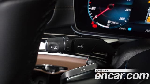 Mercedes-Benz E-Class 2023 — ფოტო 5/35