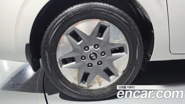 Hyundai Staria 2022 — Photo 12/31