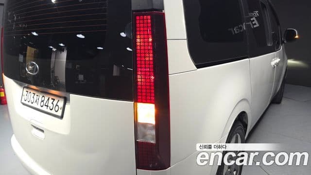Hyundai Staria 2022 — Photo 16/31