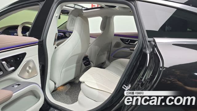 Mercedes-Benz EQS 2022 — ფოტო 2/20
