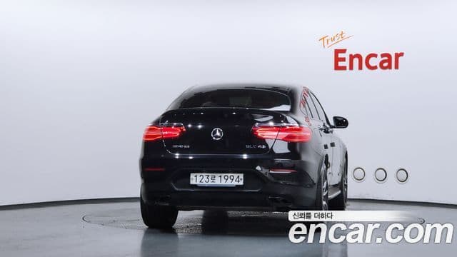 Mercedes-Benz GLC-Class 2019 — ფოტო 13/35