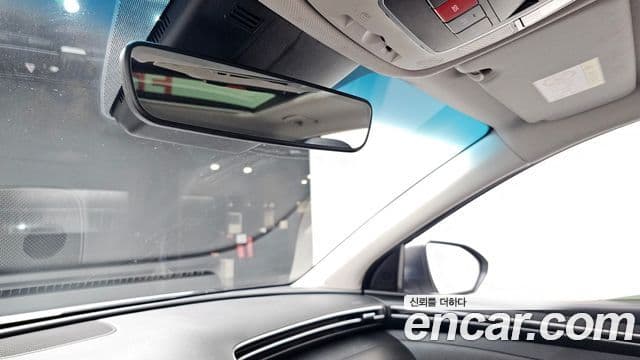 Hyundai Tucson Hybrid 2022 — Photo 27/32