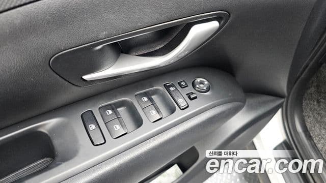 Hyundai Tucson Hybrid 2022 — Photo 22/32