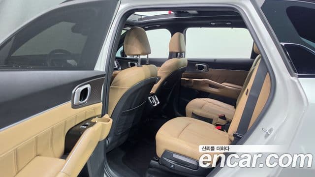 Kia Sorento 2024 — Photo 23/30