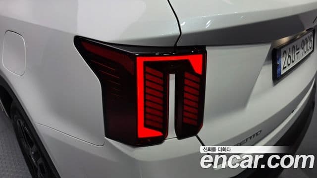 Kia Sorento 2024 — Photo 7/30