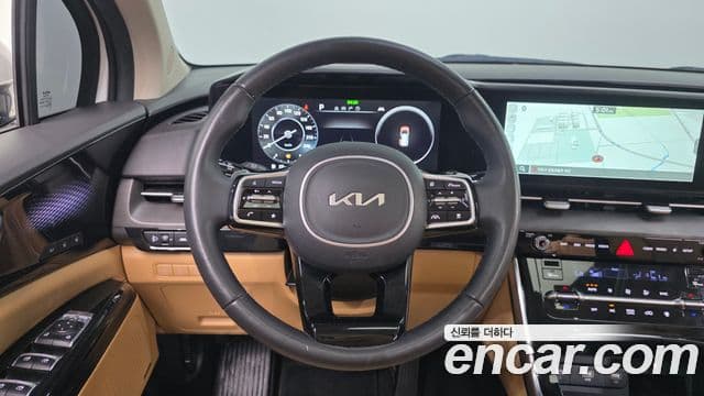 Kia Carnival 2023 — Фото 16/20