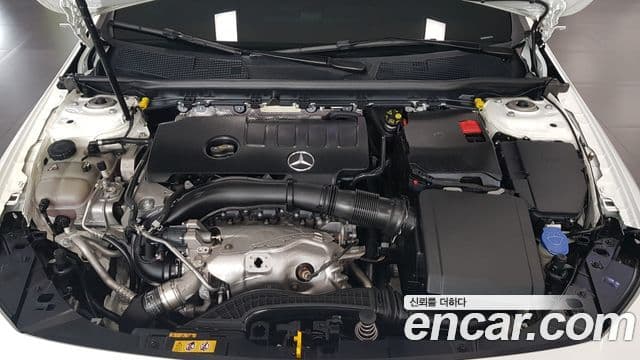 Mercedes-Benz CLA-Class 2022 — Photo 15/17