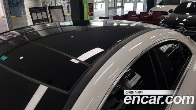 Mercedes-Benz CLA-Class 2022 — Photo 12/17