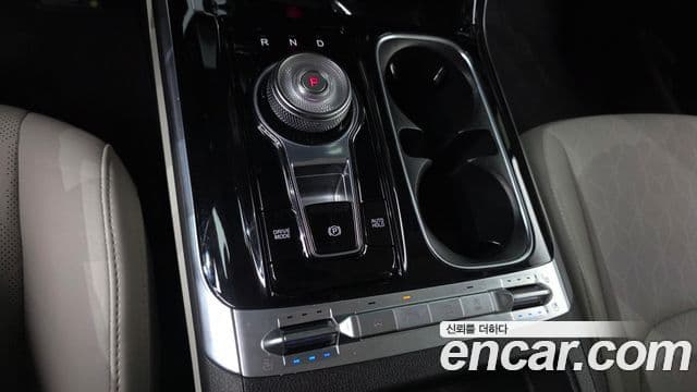 Kia Carnival 2020 — Фото 9/20