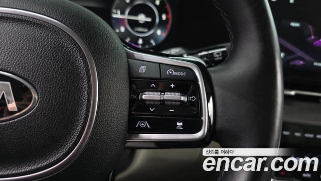 Kia Carnival 2020 — Фото 16/20