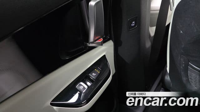 Kia Carnival 2020 — Фото 18/20